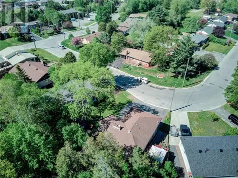 1278 Wedgewood Drive Sudbury ON P3A 3E2