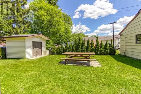 488 Clinton Avenue Sudbury ON P3B 2S6