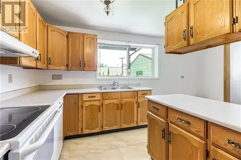 488 Clinton Avenue Sudbury ON P3B 2S6
