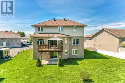 4623 Beaudelaire Court Val Therese ON P3P 1S3