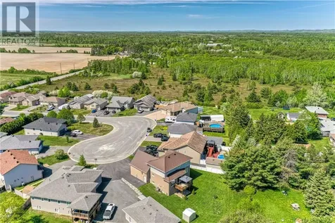 4623 Beaudelaire Court Val Therese ON P3P 1S3
