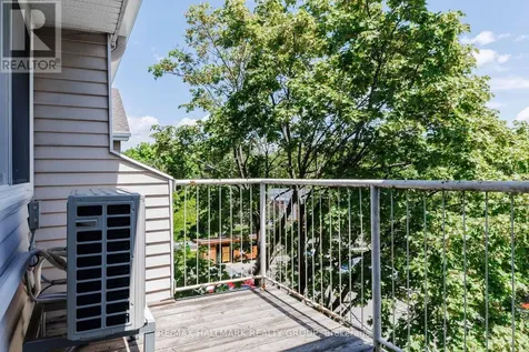 280 Brittany Drive Ottawa ON K1K 4M4
