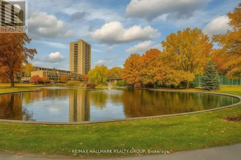 280 Brittany Drive Ottawa ON K1K 4M4