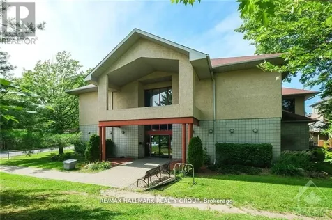 280 Brittany Drive Ottawa ON K1K 4M4