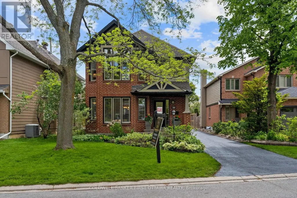 30 Castlethorpe Crescent Ottawa ON K2G 5P7