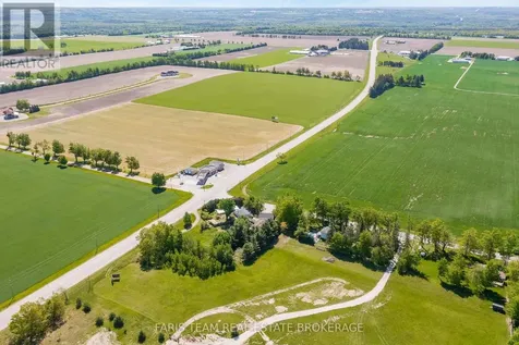 1008 Rainbow Valley Road West Springwater ON L0L 2K0