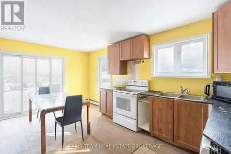 1008 Rainbow Valley Road West Springwater ON L0L 2K0