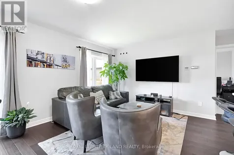 114 Benjamin Parkway St. Thomas ON N5R 0L6