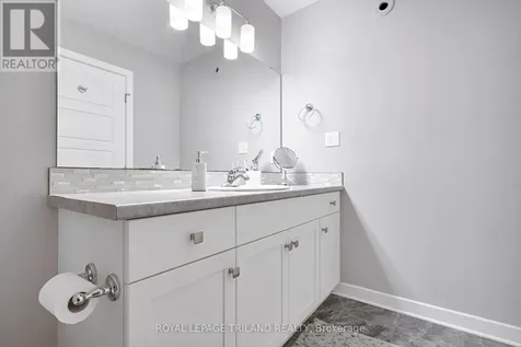 114 Benjamin Parkway St. Thomas ON N5R 0L6