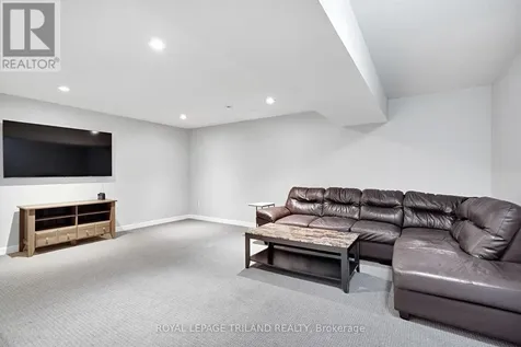 114 Benjamin Parkway St. Thomas ON N5R 0L6