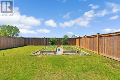 114 Benjamin Parkway St. Thomas ON N5R 0L6