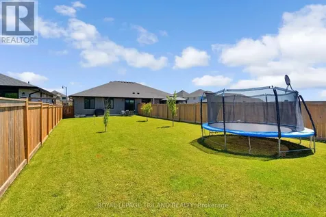 114 Benjamin Parkway St. Thomas ON N5R 0L6