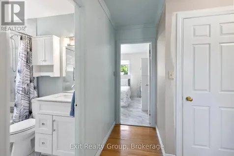 40 Aldershot Avenue Brockville ON K6V 2P8