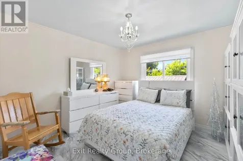 40 Aldershot Avenue Brockville ON K6V 2P8