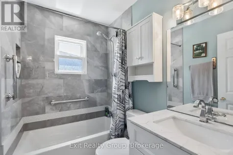 40 Aldershot Avenue Brockville ON K6V 2P8