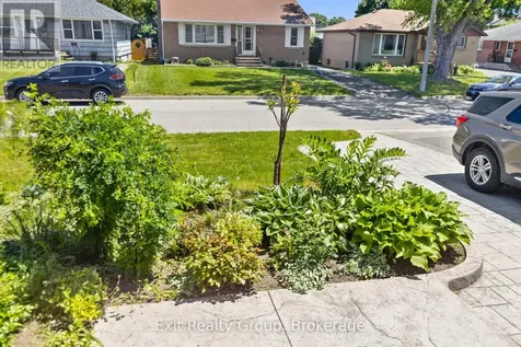 40 Aldershot Avenue Brockville ON K6V 2P8