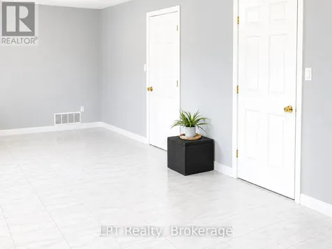 10 Vicari Road Brighton ON K0K 1H0