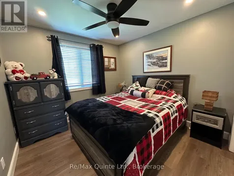 566 Huff Road South Brighton ON K0K 1H0