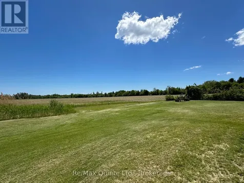 566 Huff Road South Brighton ON K0K 1H0