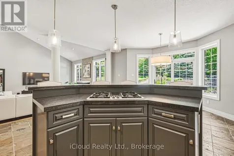845 Hidden Valley Road Kitchener ON N2C 2S4