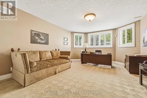 845 Hidden Valley Road Kitchener ON N2C 2S4