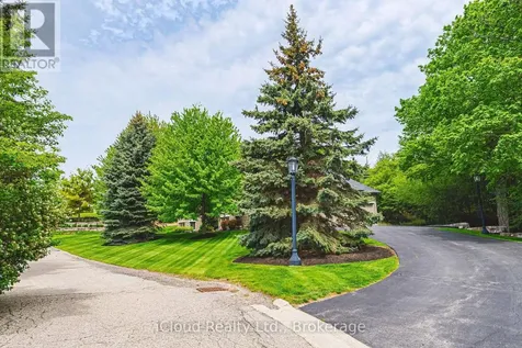845 Hidden Valley Road Kitchener ON N2C 2S4