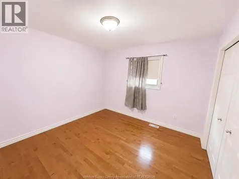 4665 Fontana Avenue Windsor ON N9G 3E1