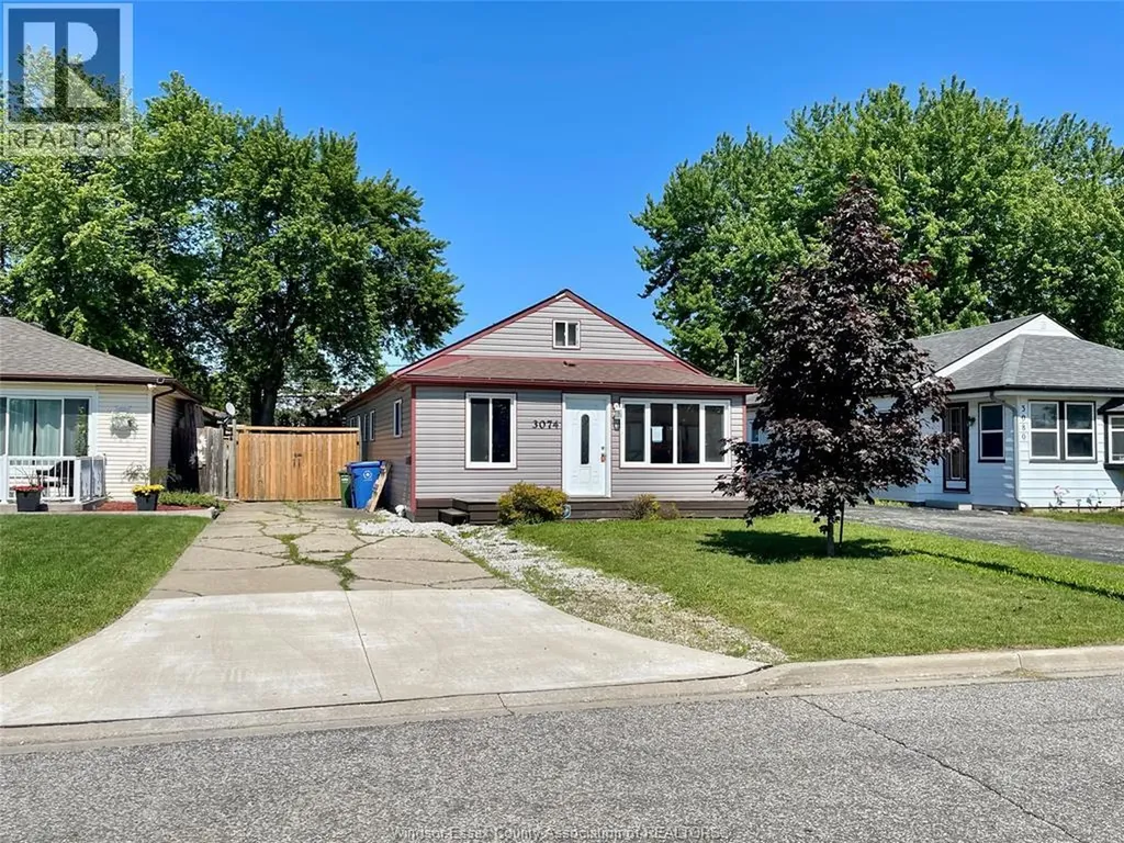 3074 Lloyd George Boulevard Windsor ON N8T 2V2