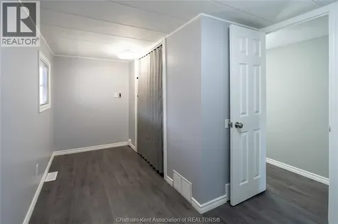 6 Maple Drive Mcgregor ON N0R 1J0