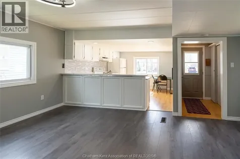 6 Maple Drive Mcgregor ON N0R 1J0