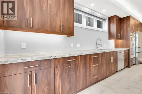 255 Federal Street Stoney Creek ON L8E 1P8