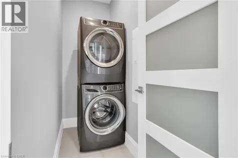 255 Federal Street Stoney Creek ON L8E 1P8