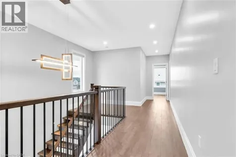 255 Federal Street Stoney Creek ON L8E 1P8