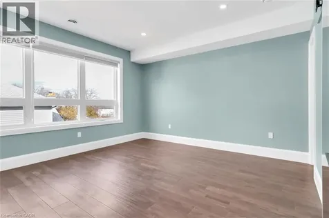 255 Federal Street Stoney Creek ON L8E 1P8
