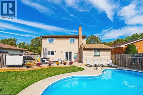 16 Apex Court Stoney Creek ON L8J 1J2