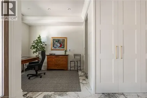 211 Church Street Oakville ON L6J 1N4