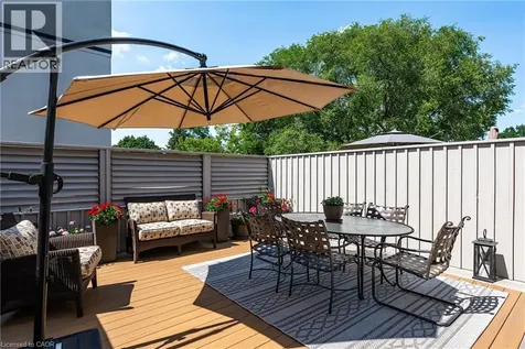 211 Church Street Oakville ON L6J 1N4