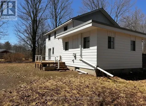 874 Cedar Point Road Tiny ON L9M 0K1