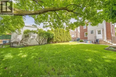 2151 Lincoln Road Windsor ON N8W 2P9