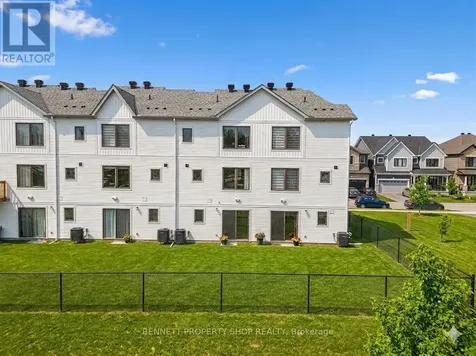 2412 Watercolours Way Ottawa ON K2J 7A9