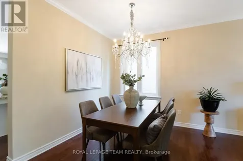 104 Panisset Avenue Ottawa ON K2T 0E2