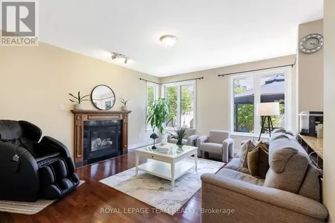 104 Panisset Avenue Ottawa ON K2T 0E2