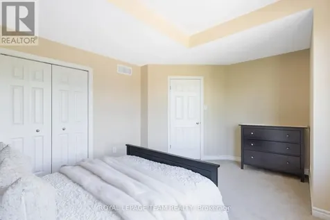104 Panisset Avenue Ottawa ON K2T 0E2