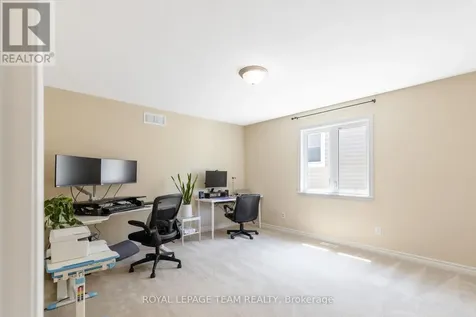 104 Panisset Avenue Ottawa ON K2T 0E2