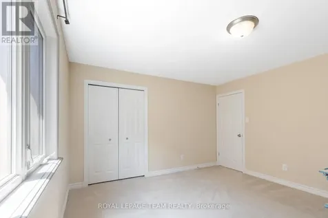 104 Panisset Avenue Ottawa ON K2T 0E2