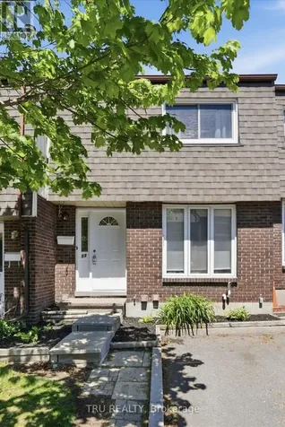 3301 Mccarthy Road Ottawa ON K1V 9X5