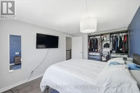 3301 Mccarthy Road Ottawa ON K1V 9X5