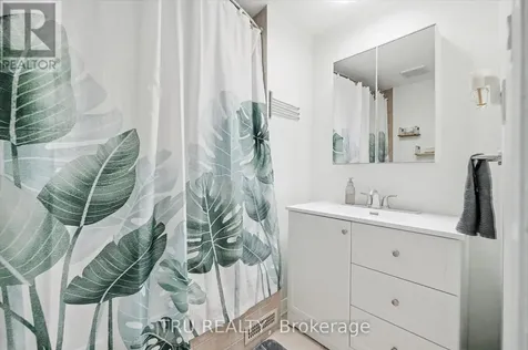 3301 Mccarthy Road Ottawa ON K1V 9X5