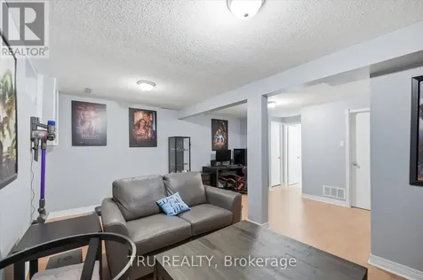 3301 Mccarthy Road Ottawa ON K1V 9X5