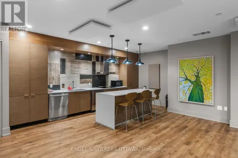 131 Holland Avenue Ottawa ON K1Y 3A2